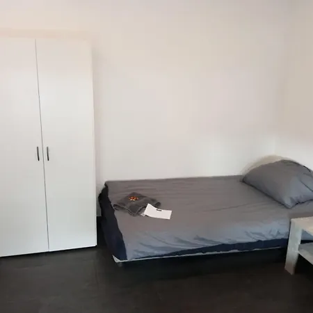 Betty Zimmer In Zentrum Homestay